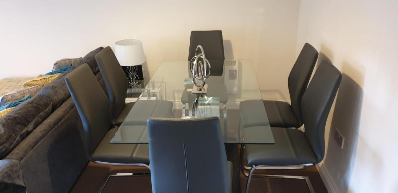Appartement Price!superb Centre 2bd Apartment, 1 Double Bed, 2 Singles Or Superking, Sofabed, Smart Tv & Free Secure Parking Southampton